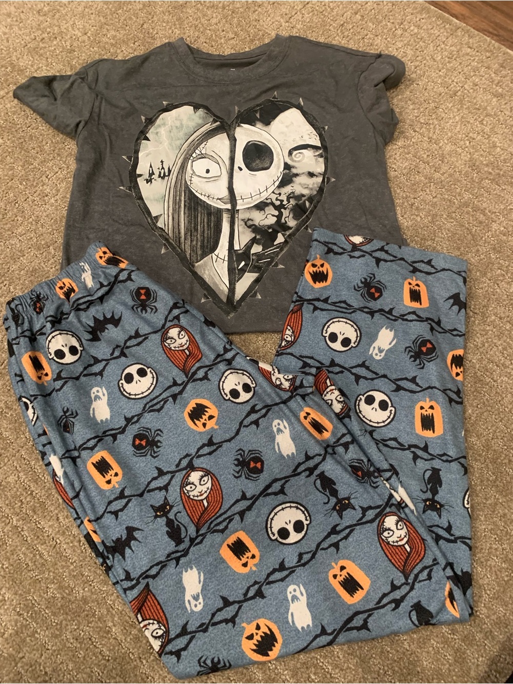 Woman Halloween Pajama Set - Gray Top & Blue Jack Skellington Print Pants